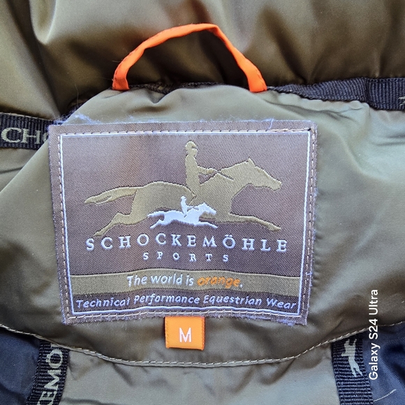 Quilted Marleen Vest by Schockemöhle Sports Size Medium - Picture 7 of 7